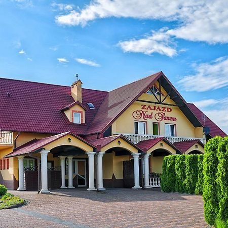Zajazd Nad Sanem Jarosław Extérieur photo
